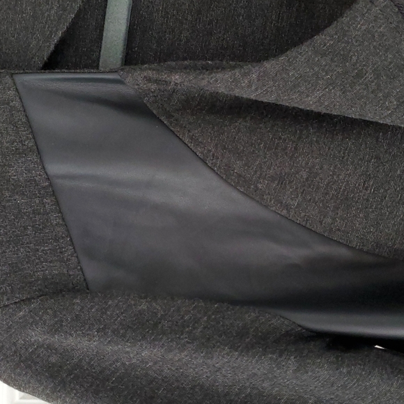 Kensie Small Jacket - Picture 3 of 6